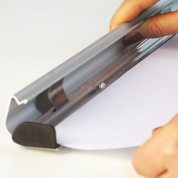 Aluminijast "snap" profil na gumo - 32 mm