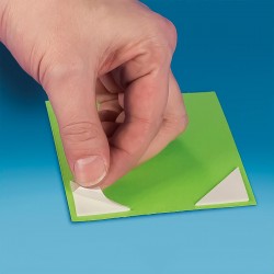 Trikotne samolepilne penaste blazinice - 30 x 30 mm