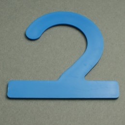 ODPRTI PLASTIČEN OBEŠALNIK - D72 V72