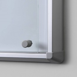 Oglasna deska z magnetno tablo - Srebrna - drsna vrata -  1160 x 675 mm (10 x A4)